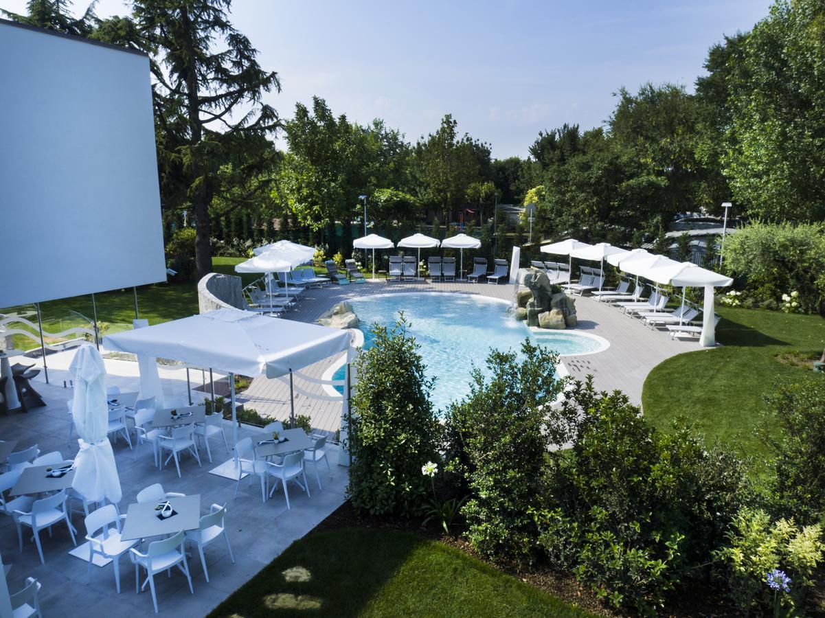 Relais Villa Clodia Lazise Exteriör bild