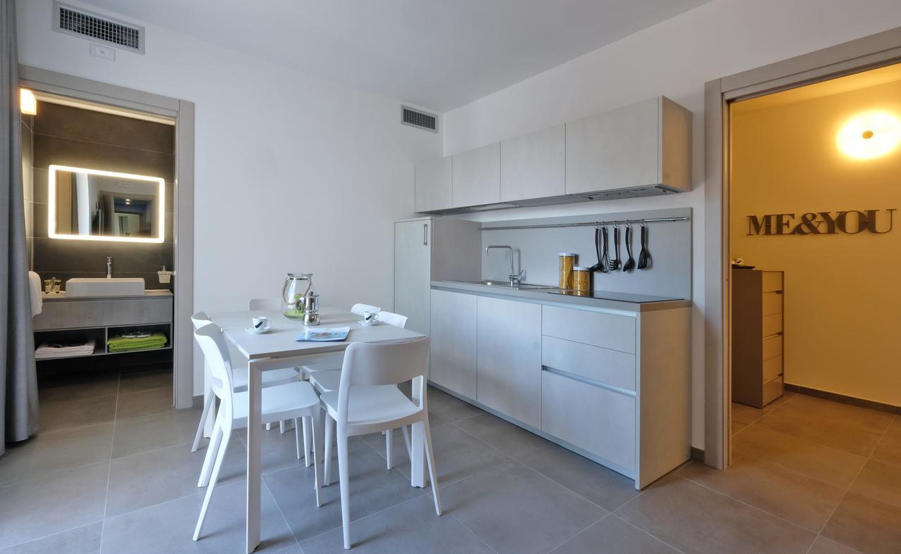 Relais Villa Clodia Lazise Exteriör bild