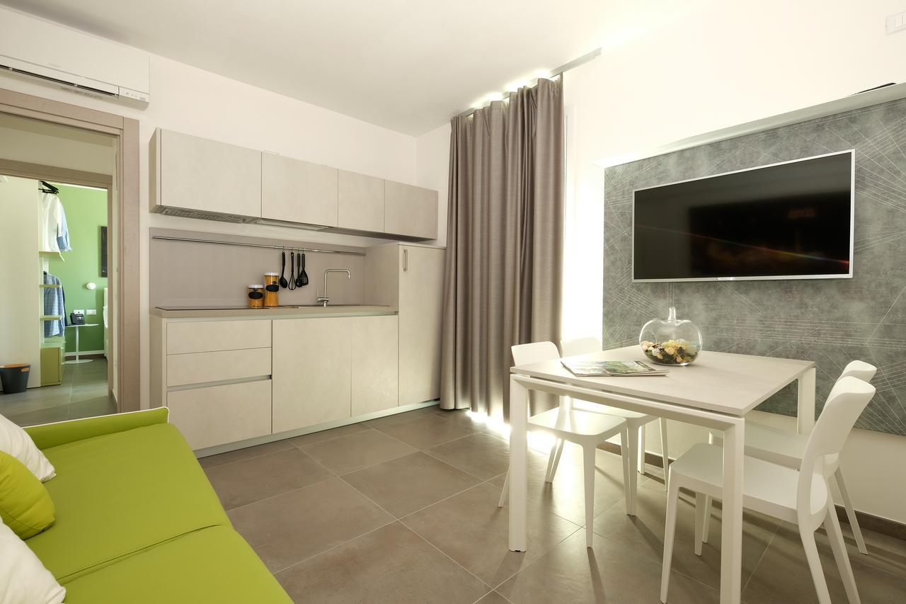 Relais Villa Clodia Lazise Exteriör bild